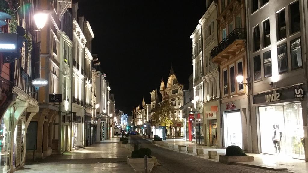 Hotel Le Splendid Troyes Eksteriør billede